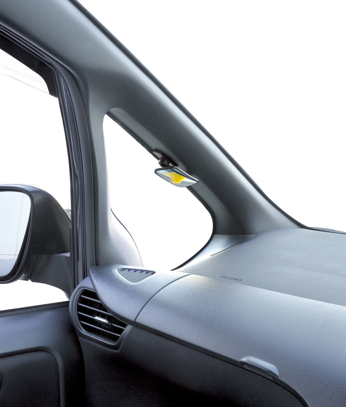 三角窓に取り付ける場合