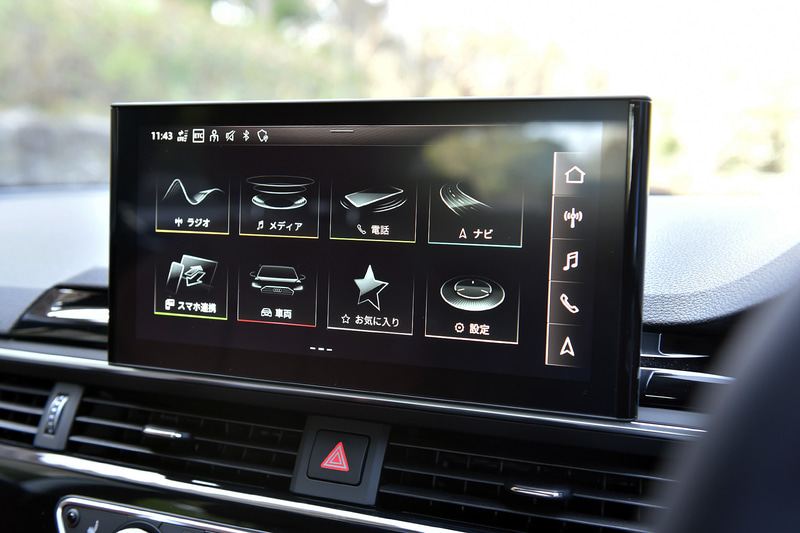 10.1インチカラーディスプレイは、車両のセッティングやインフォテインメントを直感的に操作可能なMMIナビゲーションを搭載