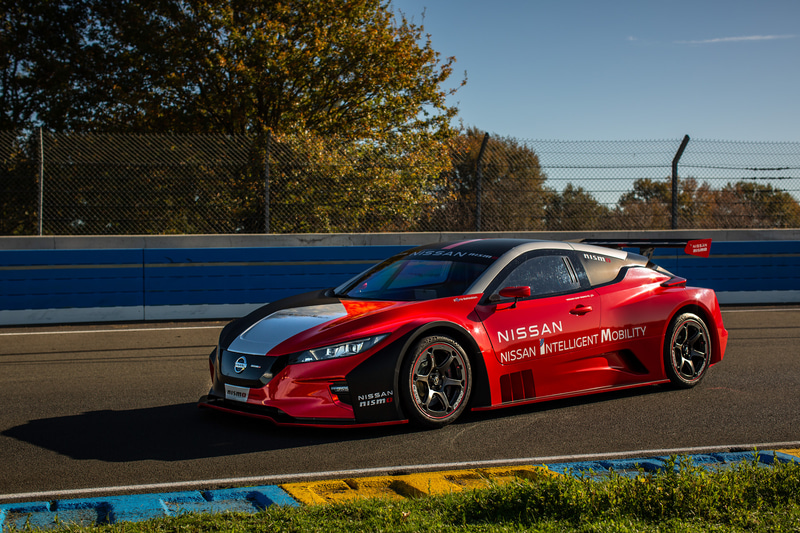 EVレーシングカー「NISSAN LEAF NISMO RC」