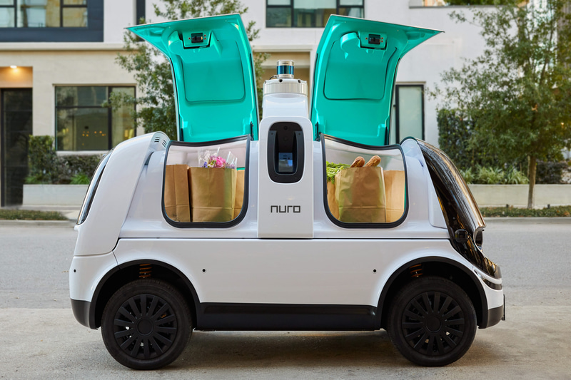 Nuro 無人自動配送車