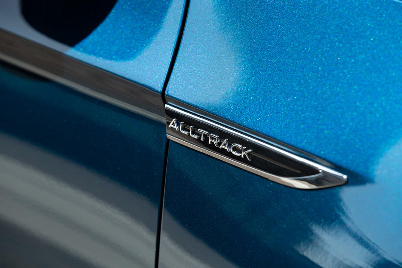 新型パサート オールトラック