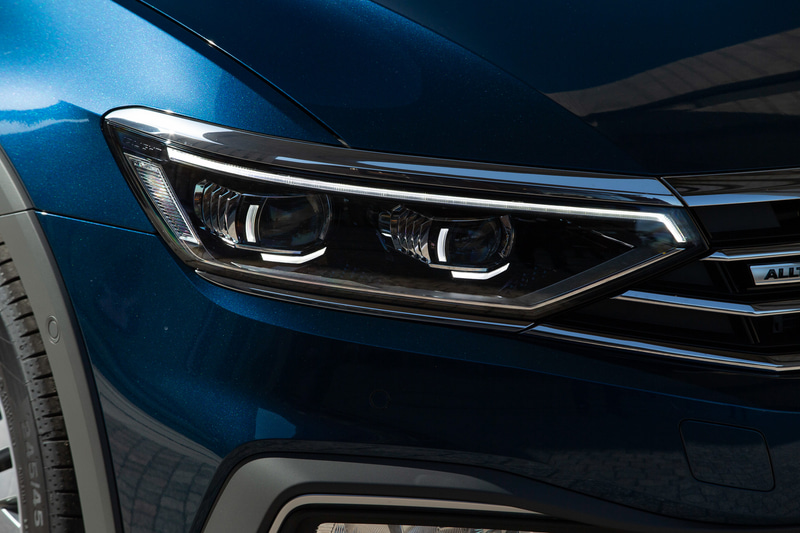 新型パサート オールトラック