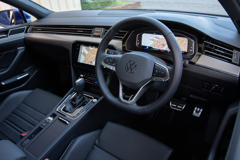 新型パサート ヴァリアント