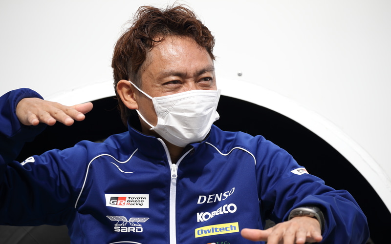 身ぶり手振りで語ってくれる脇阪監督