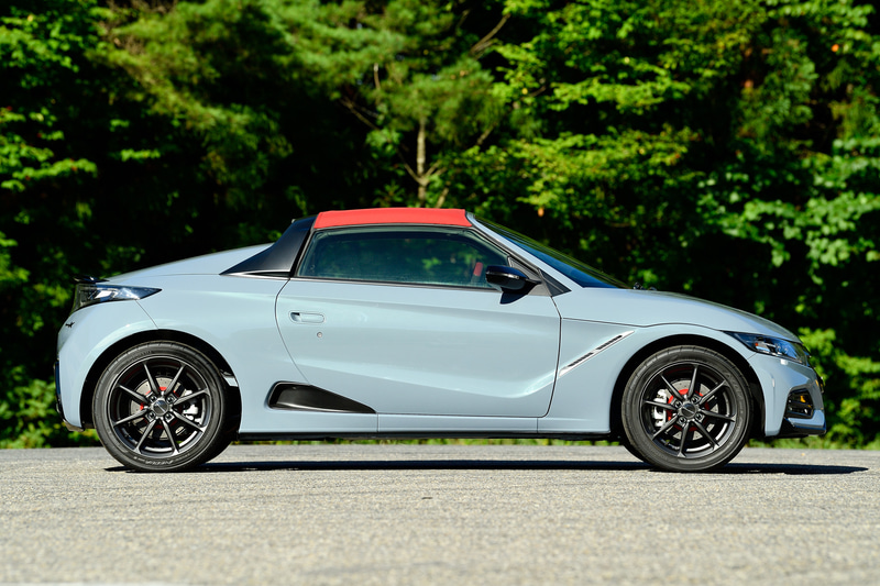 特別仕様車「S660 Modulo X Version Z」