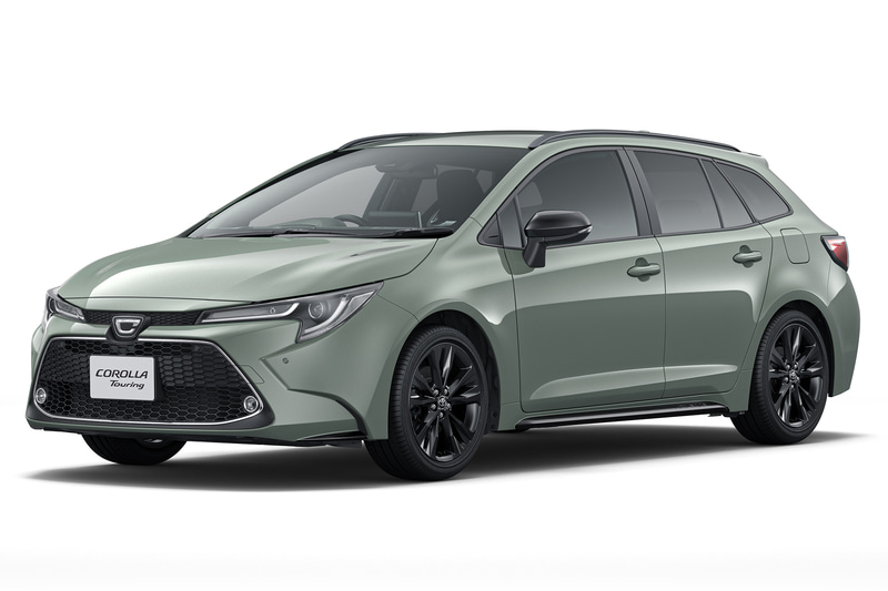 アーバンカーキ＜オプション装着車＞