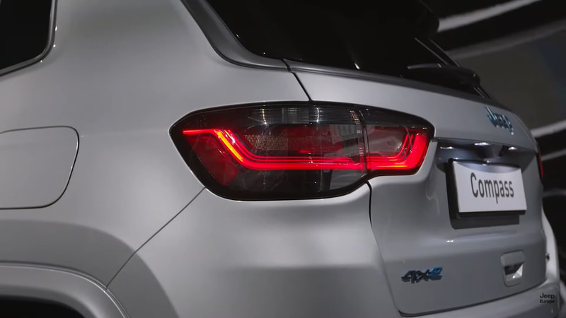 LEDテールランプ