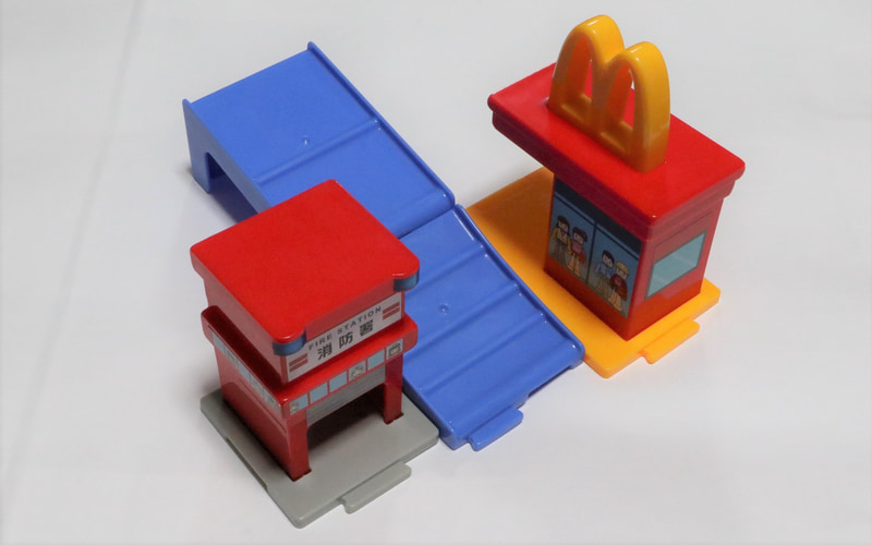 もちろん道路と建物も連結できる