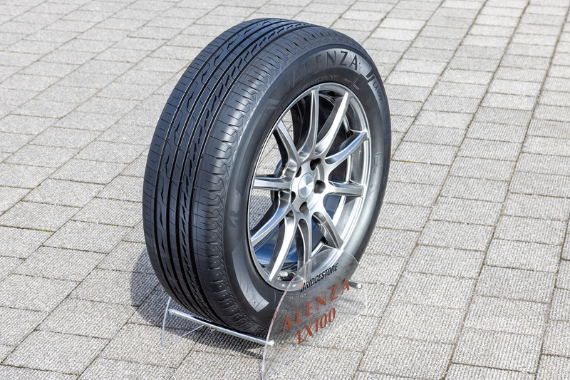 SUV用新型タイヤ「アレンザ LX100」