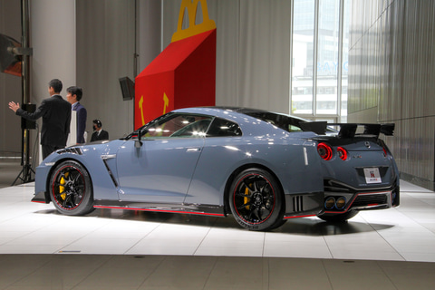 日産、「GT-R NISMO」2022年モデル発表会 特別仕様車のスペシャル
