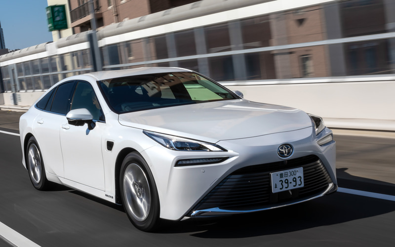 高度運転支援技術「アドバンスドドライブ」を搭載したトヨタ「ミライ」