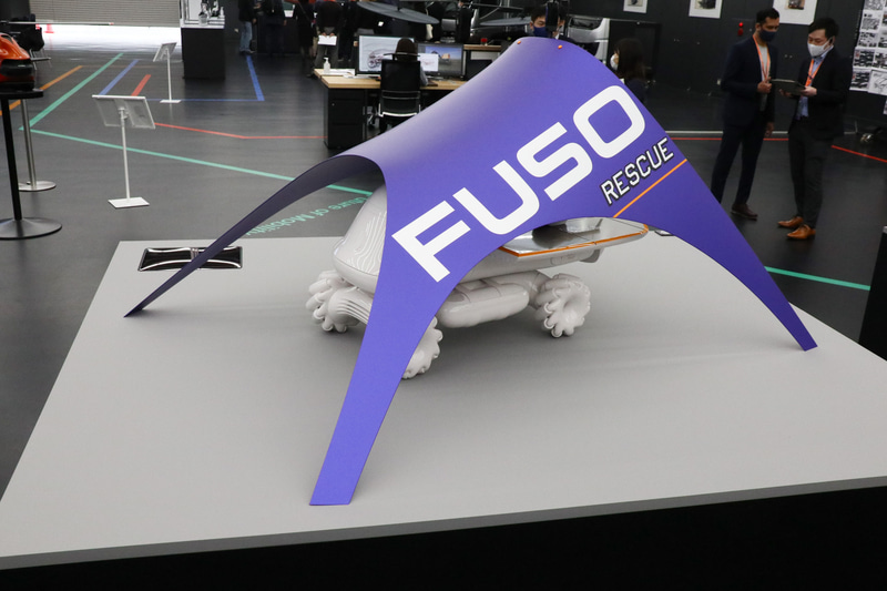 「Vision I.RQ」にドローン「Heri.Droid」を搭載したイメージ