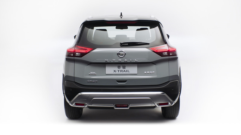 新型「エクストレイル」