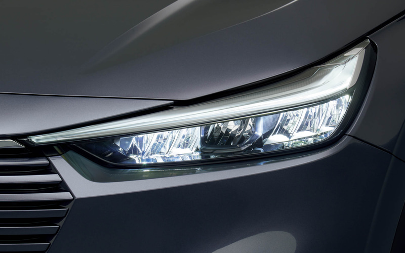 新型ヴェゼルのライトまわり