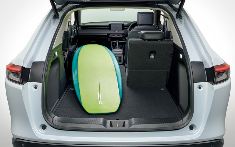 豊富な荷室アレンジパターン