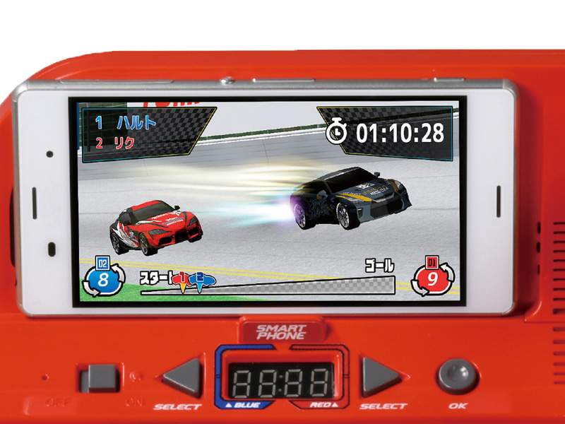 スマートフォンをおいて専用アプリの演出を楽しめる