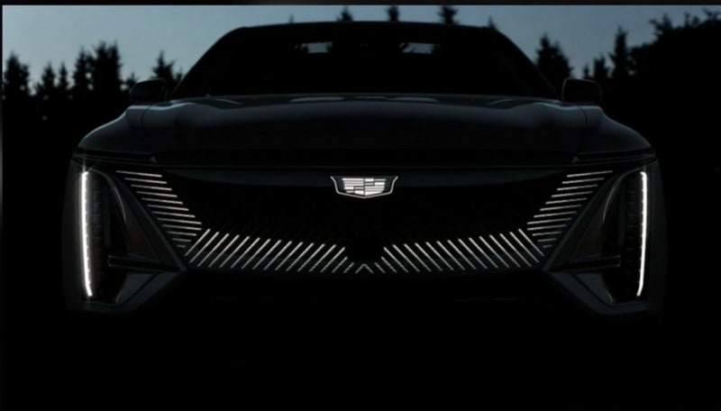 ドライバーが近づくとLEDがウェルカムライトでお出迎え