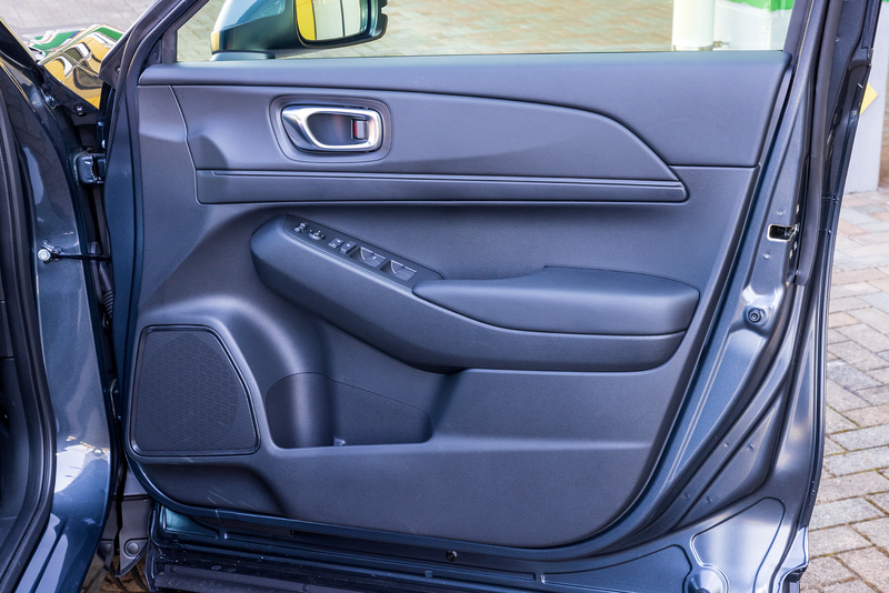 運転席ドアトリム