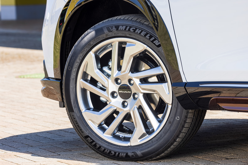 18インチのアルミホイール「MS-045」