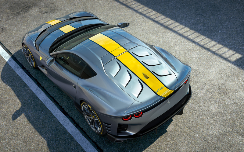 ボルテックス・ジェネレーター一体成型リアスクリーン