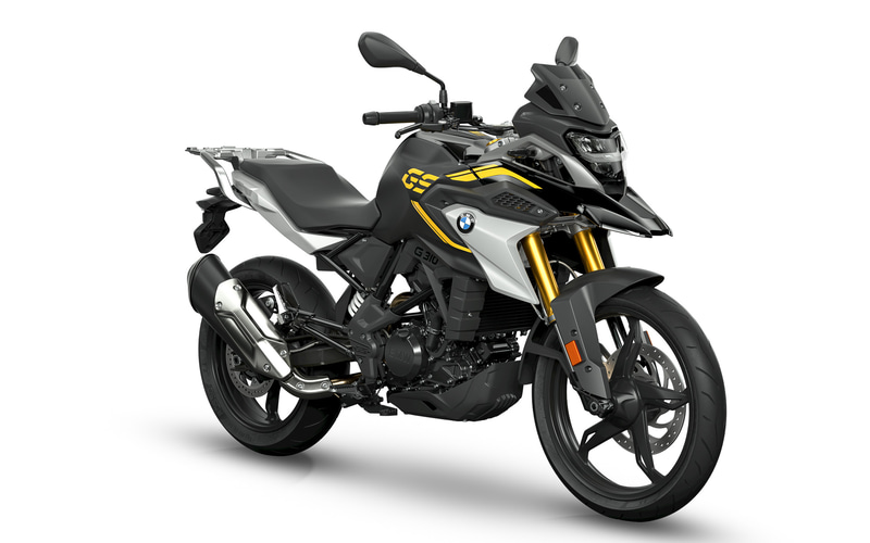 GS40周年記念カラー「コスミック・ブラック」（1万円高）