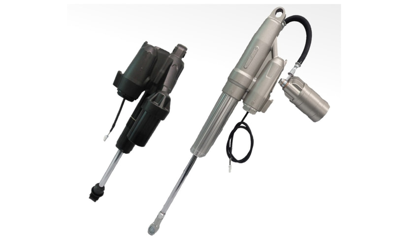 サスペンション（フロントクッションユニット/リアクッションユニット）では2輪車で採用したソレノイドバルブ構造を転用し、高い反応速度で広域な減衰力調整幅を実現した