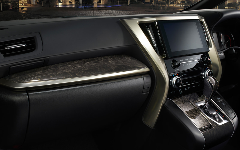 アルファードの特別仕様車「S“TYPE GOLD II”」