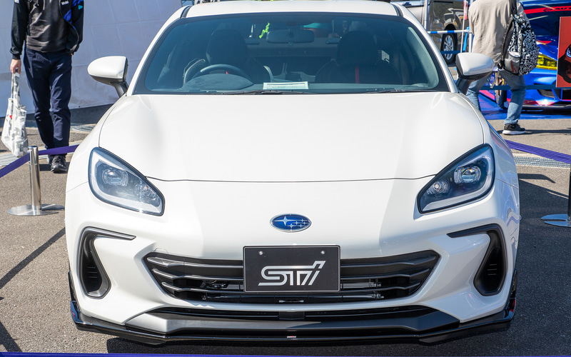 新型BRZ STI パーツ装着車