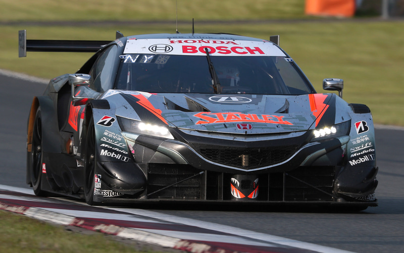 決勝レースで4位に入った1号車 STANLEY NSX-GT（山本尚貴/武藤英紀/牧野任祐組、BS）