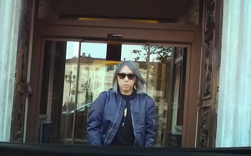 イタリアのモデナを訪問している藤原ヒロシ氏