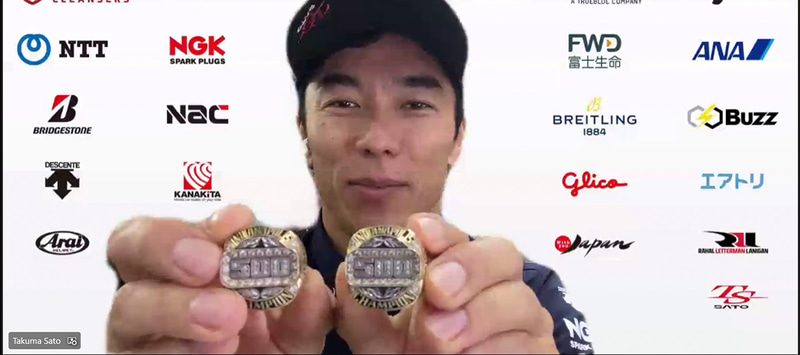 インディ500のチャンピオンリング。佐藤琢磨選手はこのチャンピオンリングを2つ持つ。100年を超すインディの歴史で20人目のインディマルチウィナー