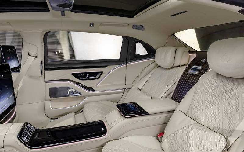 多彩なオプションが用意されている後部席