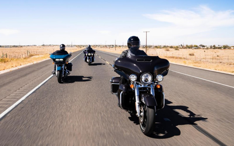 「TOURING SEASON HAS COME」フェアを開催