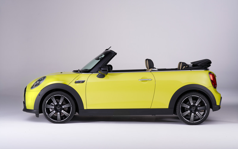 コンバーチブル