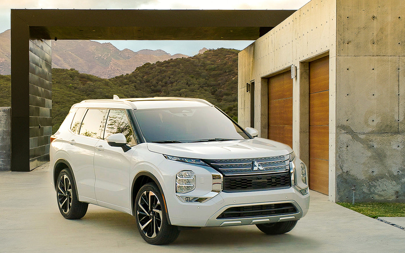 三菱自動車工業の新型「アウトランダー」