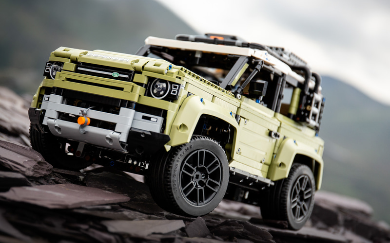 LEGO TECHNIC LAND ROVER DEFENDER 90