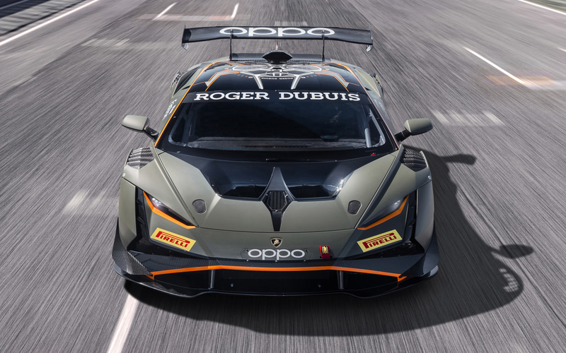 2009年以来、スーパートロフェオに参戦したドライバーの数は950人。世界各地の名サーキットで繰り広げられてきたレース時間は310時間を超えるという