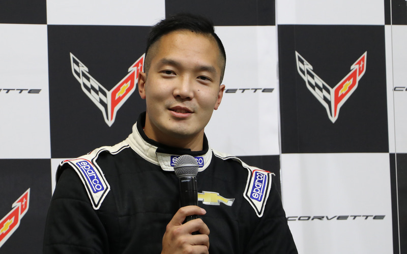 レーシングドライバー 久保凛太郎選手