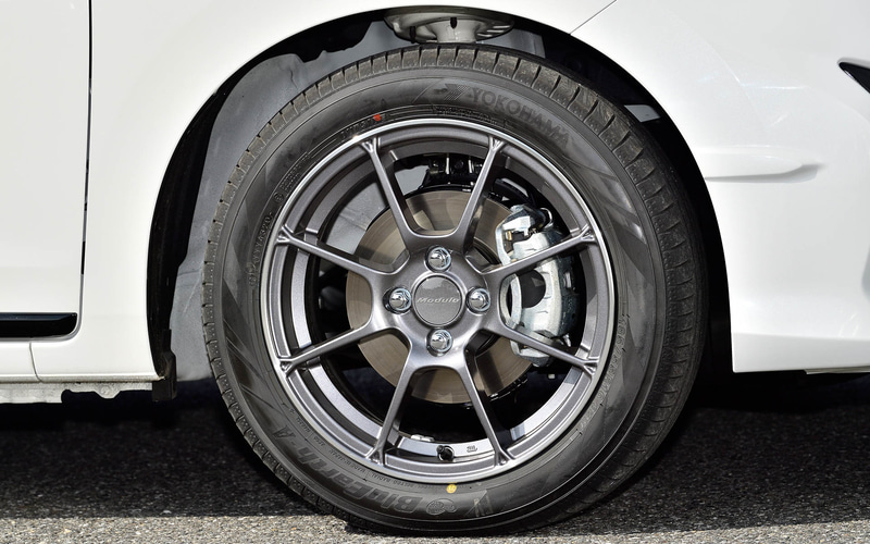 専用アルミホイール