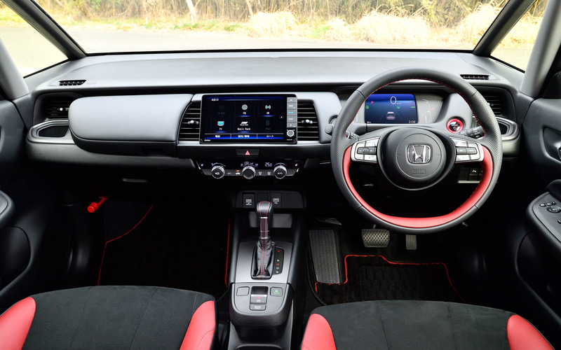 インパネ（ブラック×ボルドーレッド）