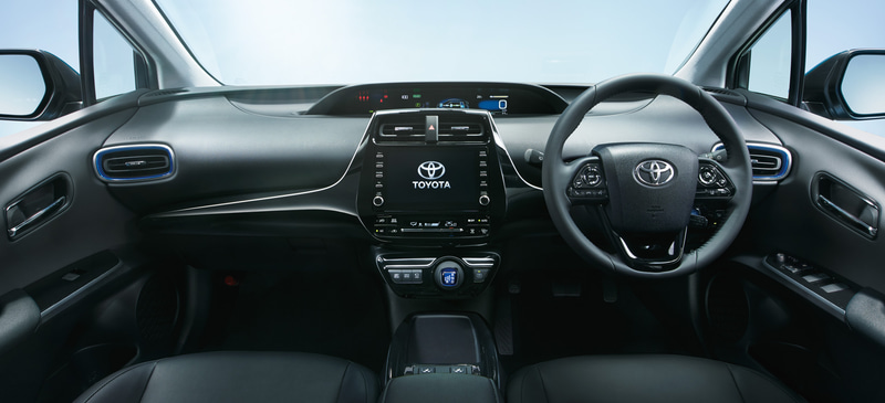 プリウス A（2WD）（内装色：ブラック）