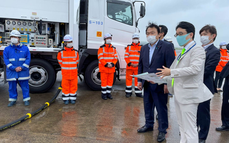 赤羽一嘉国土交通大臣が今回の取り組みを視察