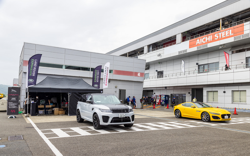 ジャガーの試乗車