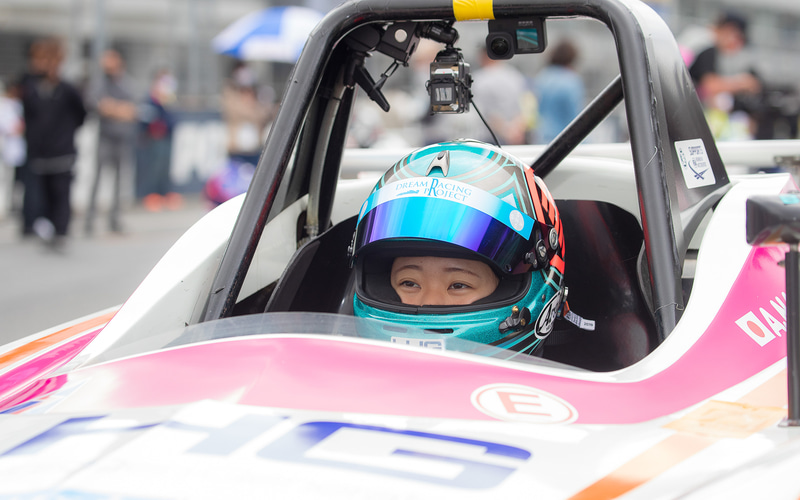 38号車 LHG Racing YLT　永井歩夢選手