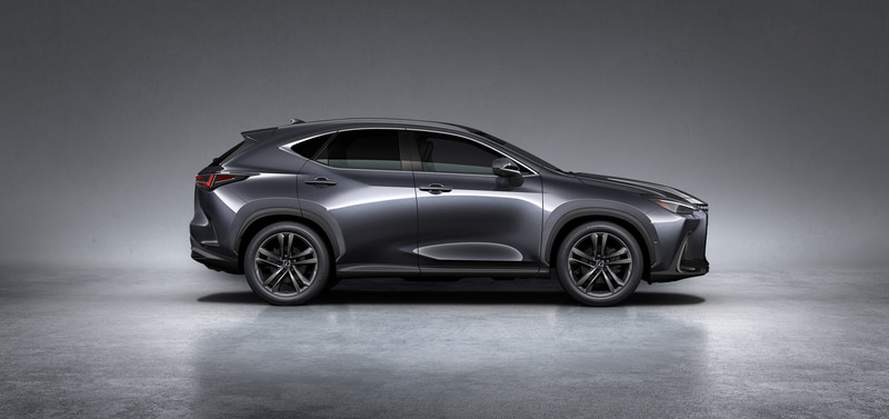 LEXUS NX（プロトタイプ）