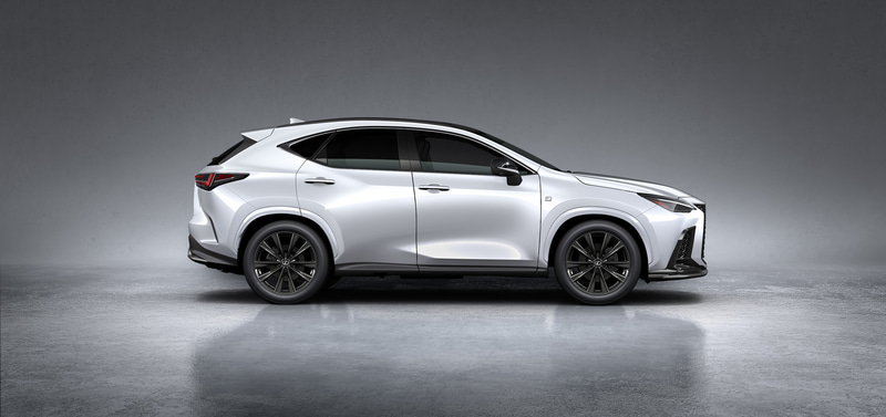 LEXUS NX エクステリアカラー ホワイトノーヴァガラスフレーク（プロトタイプ）