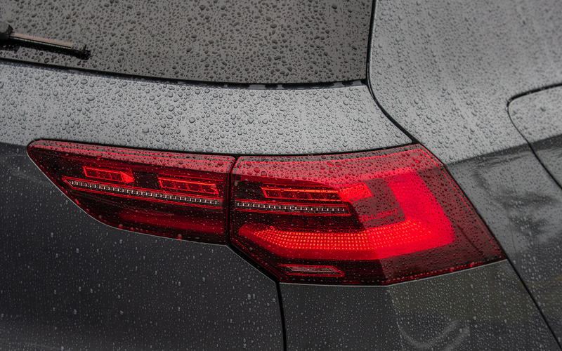 テクノロジーパッケージを装着するとテールランプもLEDになる