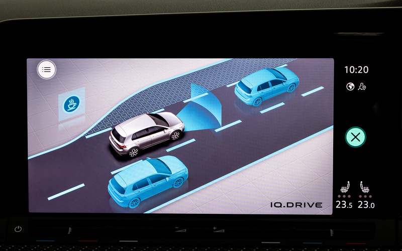 安全装備のON/OFFをグラフィカルな画面で変更可能