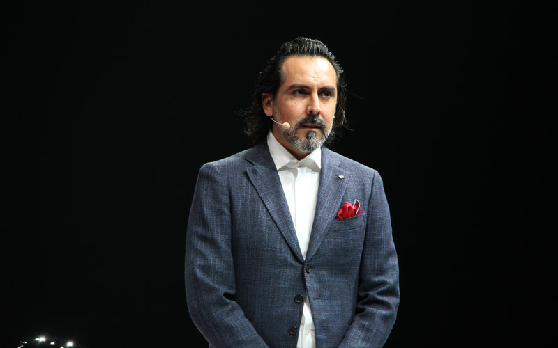 日産自動車株式会社 グローバルデザイン本部 シニア・デザイン・ダイレクター（SDD）のジオバーニ・アローバ氏