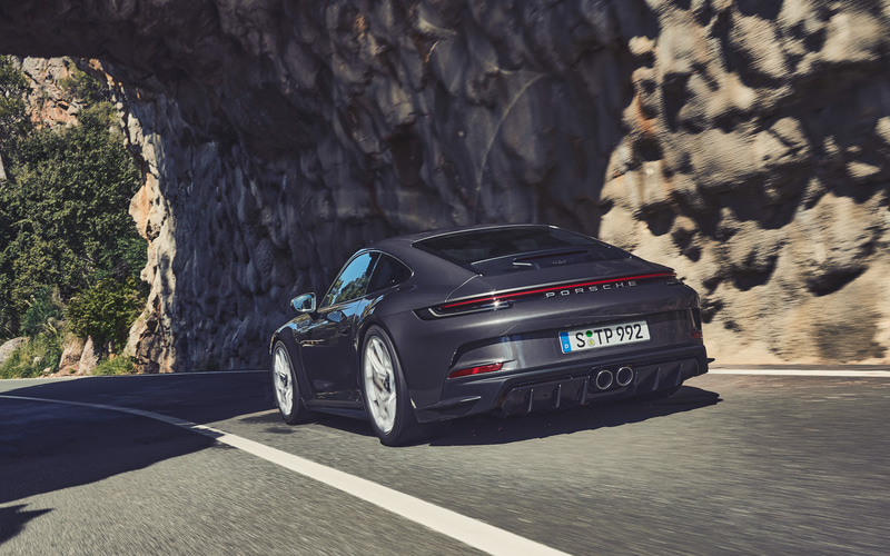 控えめな表現を好むユーザーに向けて用意される911 GT3ツーリングパッケージ